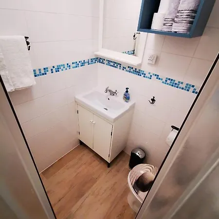 Miljenko I Dobrila Apartment Kastela