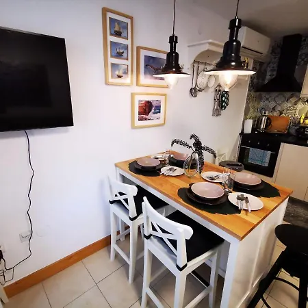 Apartment Miljenko I Dobrila Kastela